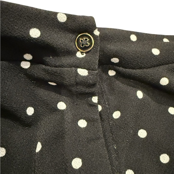 🩵5/$25🩵 Adrianna Papell Black and White Polka Dot Sleeveless Blouse - Picture 7 of 11